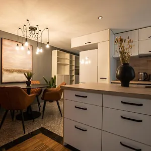  Apartment Brand-new Double Bedroom