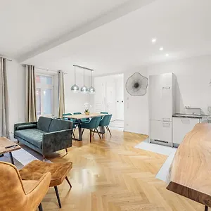  Apartment Chic Residences #suite 12