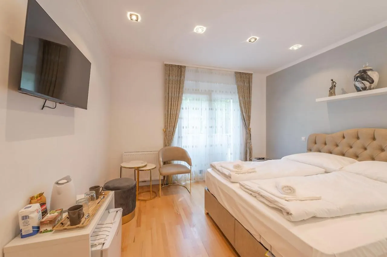 Cool Boutique Apartments - Leopoldstadt Viena 0*,